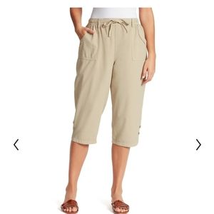 Gloria Vanderbilt Petite Casual Capris